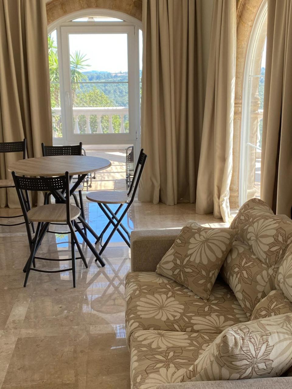 Nostrana Village Apartments Koskinou  Zimmer foto